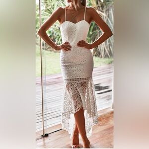 Chic White Lace High-Low Dress